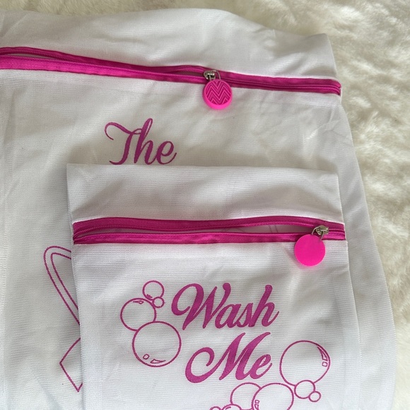 White and Pink 3-Piece Travel Bag Set - Picture 10 of 12